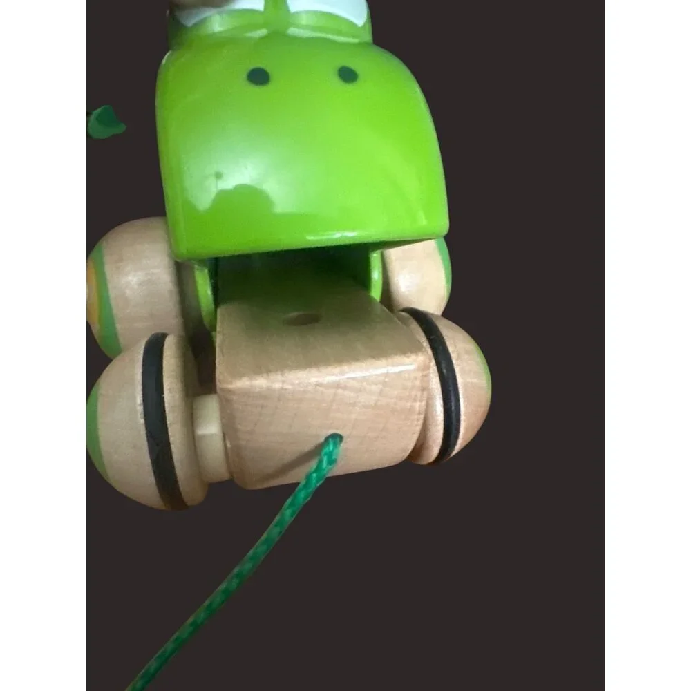 Hape Wooden Pull-Along Frog & Whale Toys Eco-Friendly Durable For Toddlers & Kid